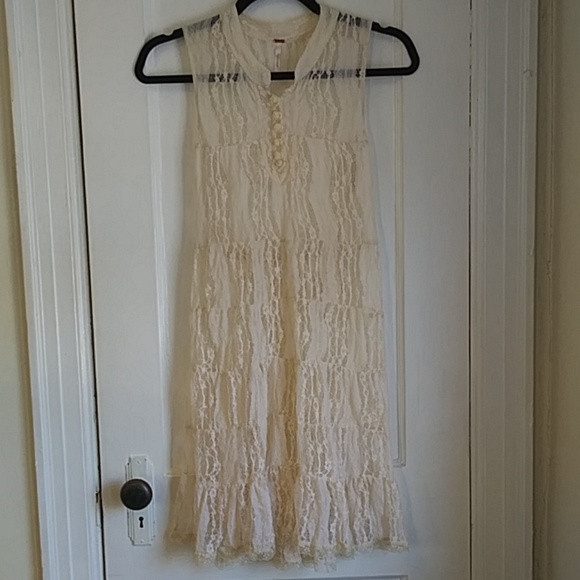 Free People Dresses & Skirts - Free People Cream Lace Dress